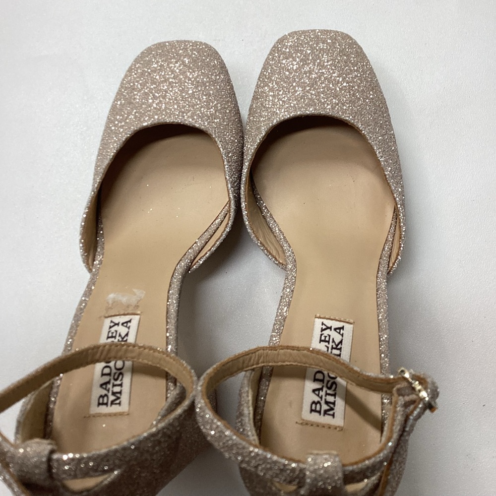 Badgley Mischka Jayda Ankle‎ Strap Platform Pumps - Picture 9 of 15